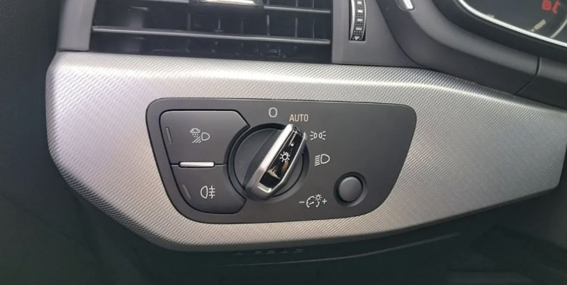 Audi A4 I покоління 