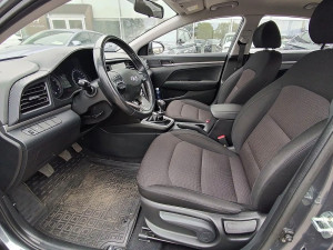 Hyundai Elantra VI покоління 