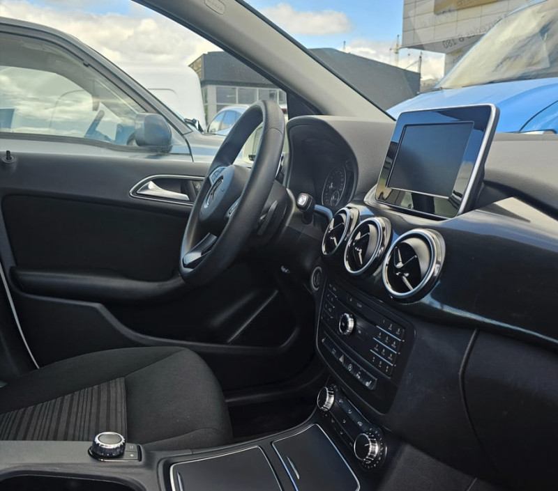 Mercedes-Benz B-Class I покоління 