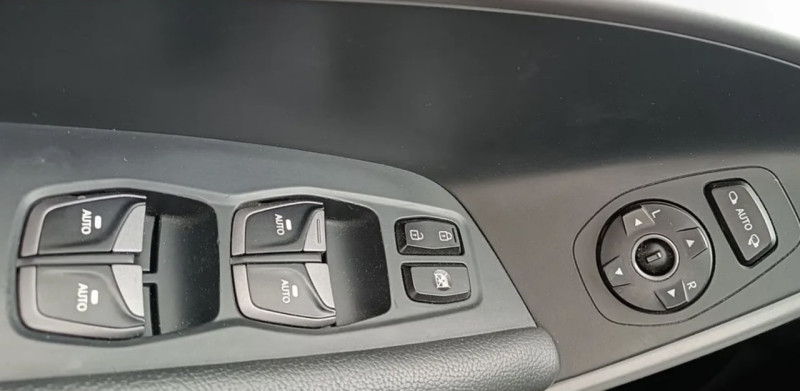 Hyundai Santa FE III покоління 