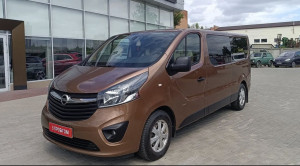 Opel Vivaro 2015 рік