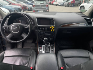 Audi Q5 Typ 8R  •  3.0 TDI S-tronic (240 к.с.) Quattro  •  Base 